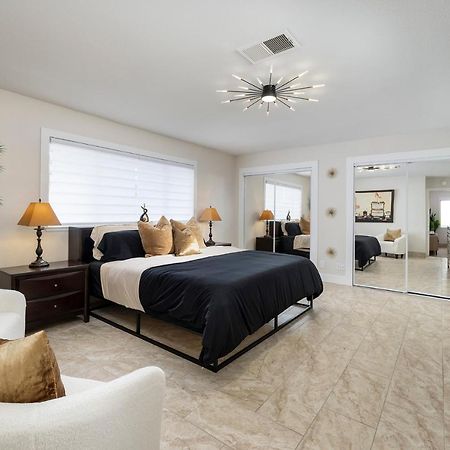 Single Story Minutes From Summerlin With Rv Parking & Dog Friendly ラスベガス エクステリア 写真